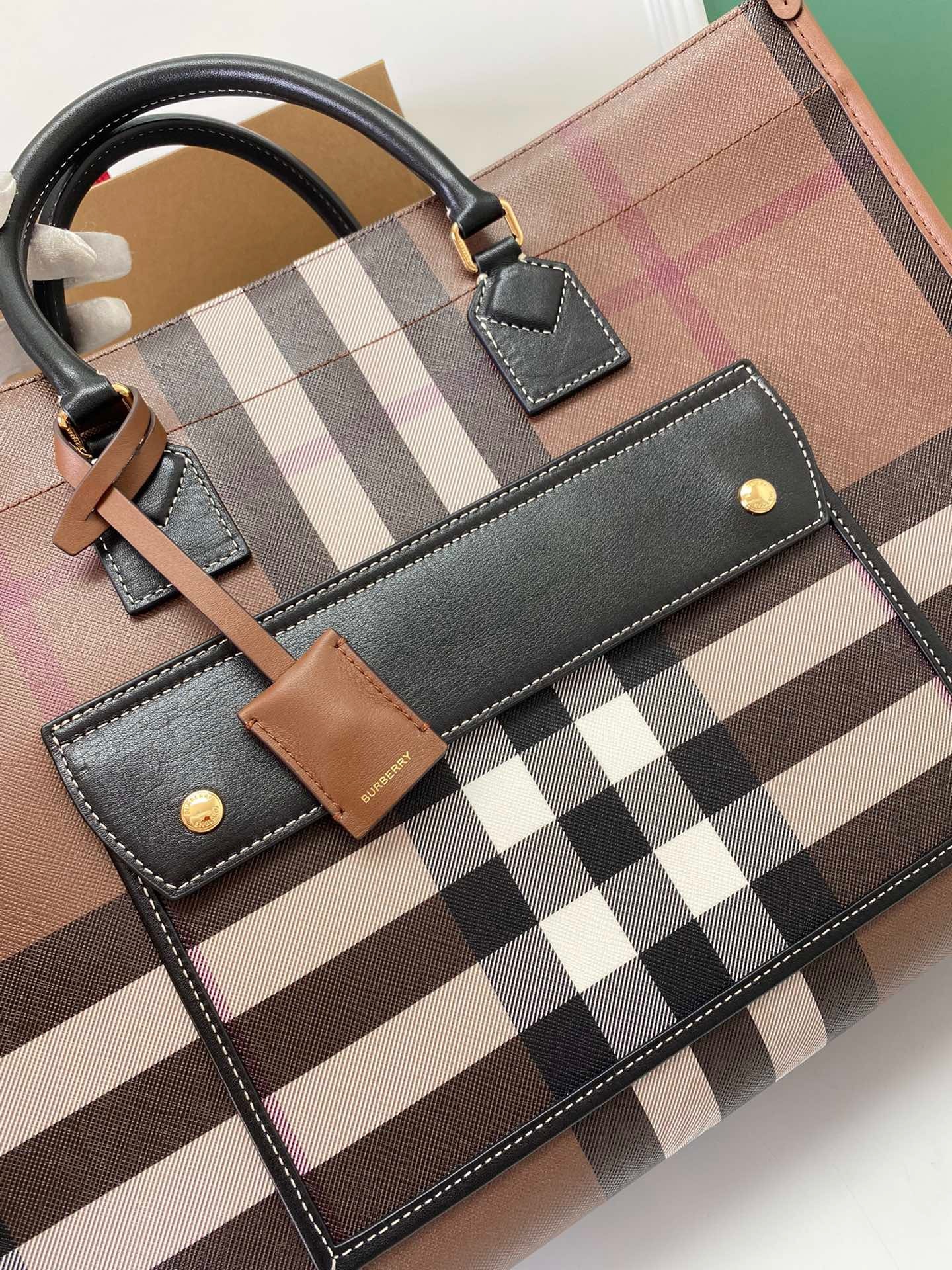 C1757306-9C9E-450B-8BDD-F0D52F5521D3