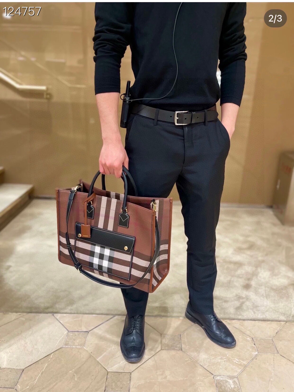 C4B54F7A-F45F-455B-825F-A5847F5D2C52