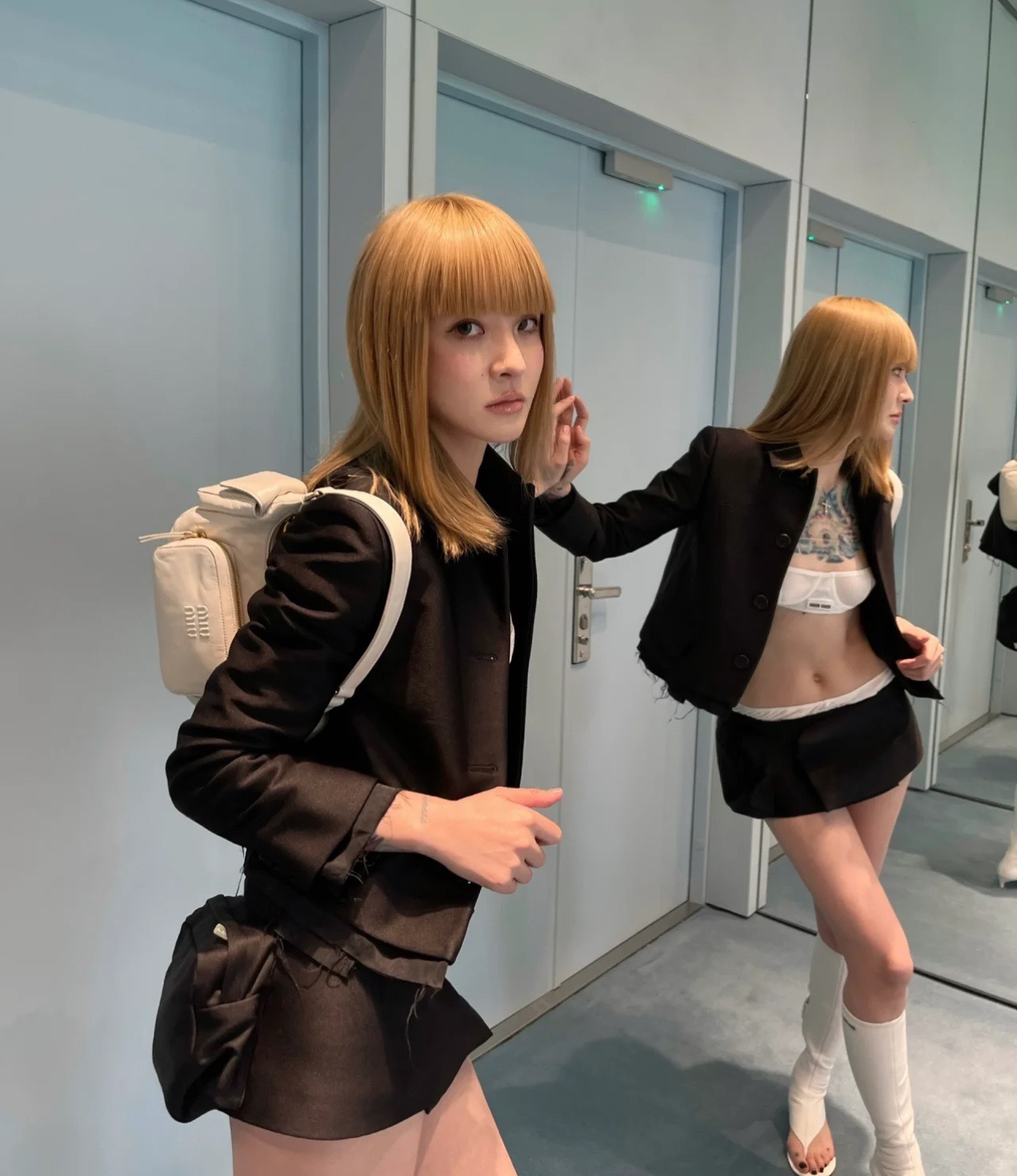 B57A6433-F928-4E7F-858D-859E98896D96