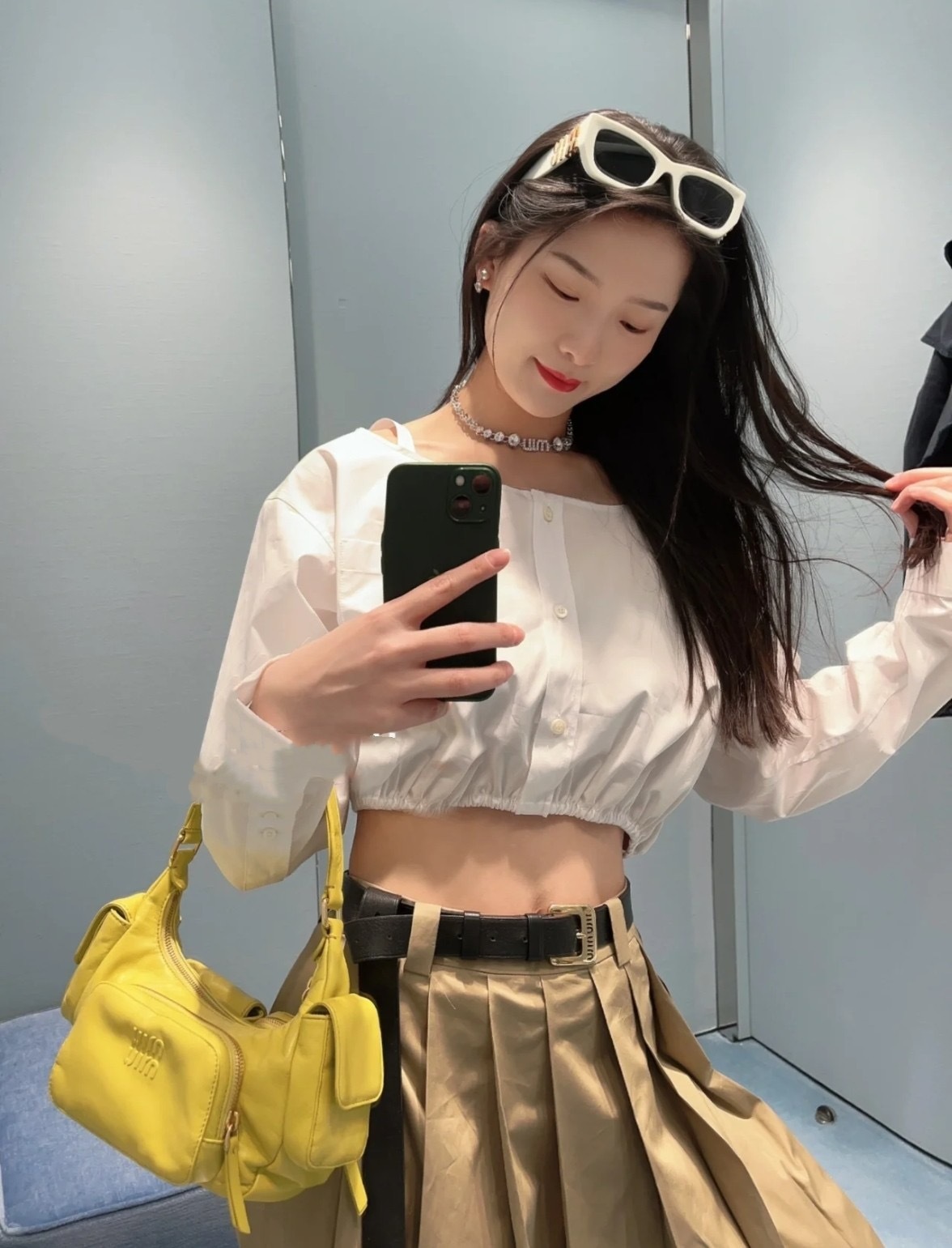 55BB8456-FC49-41AA-A38E-6943C5A8F5BE