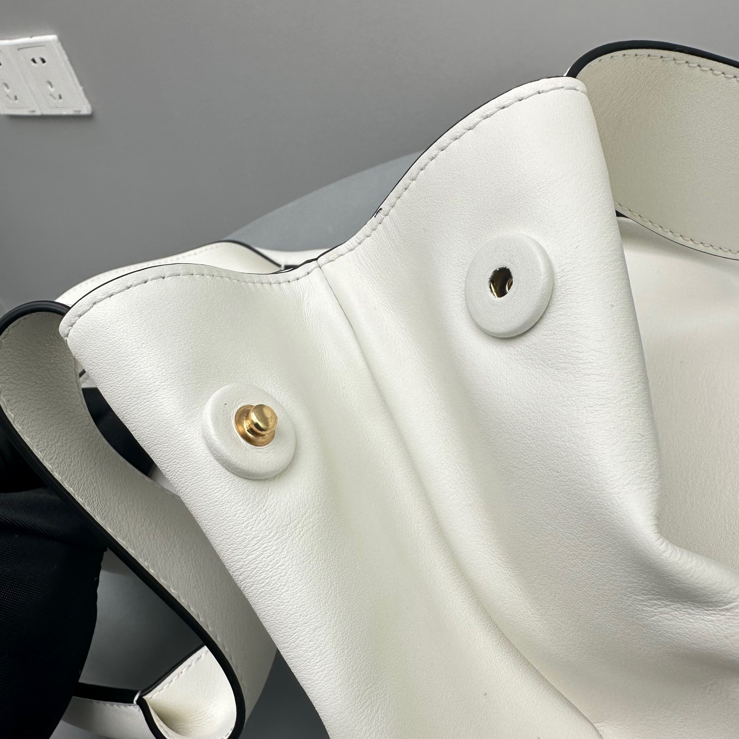 32D5AB25-9EA7-4C5E-BB3E-79A1FB8DB8FF