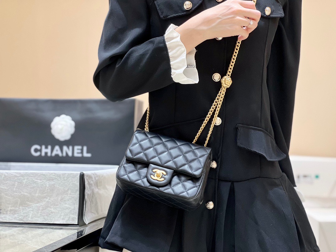 8A8AC151-E1DB-46C6-B9C3-4CEBAA2FB95E