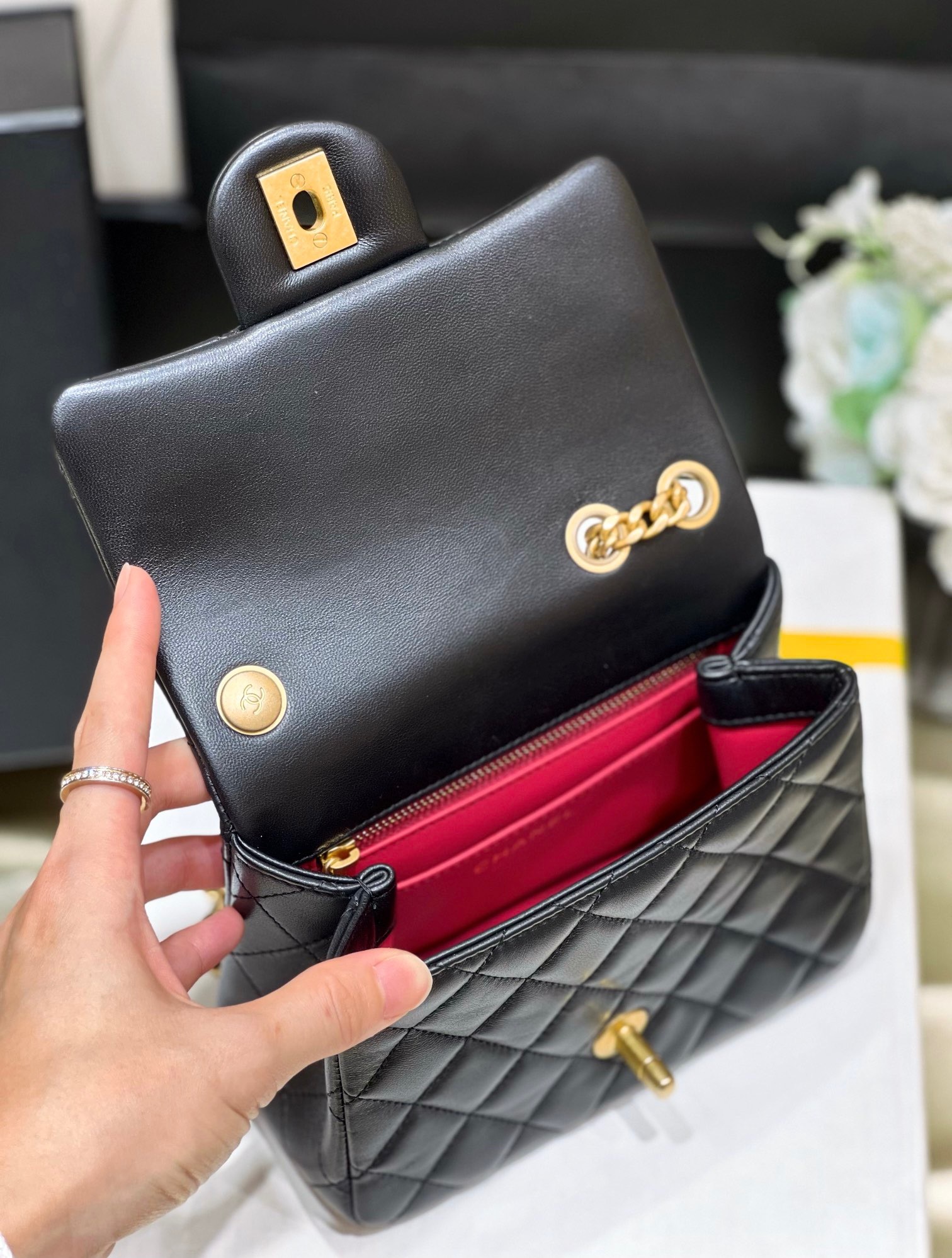 C2281993-B34F-4E3A-A267-5005C9D90248