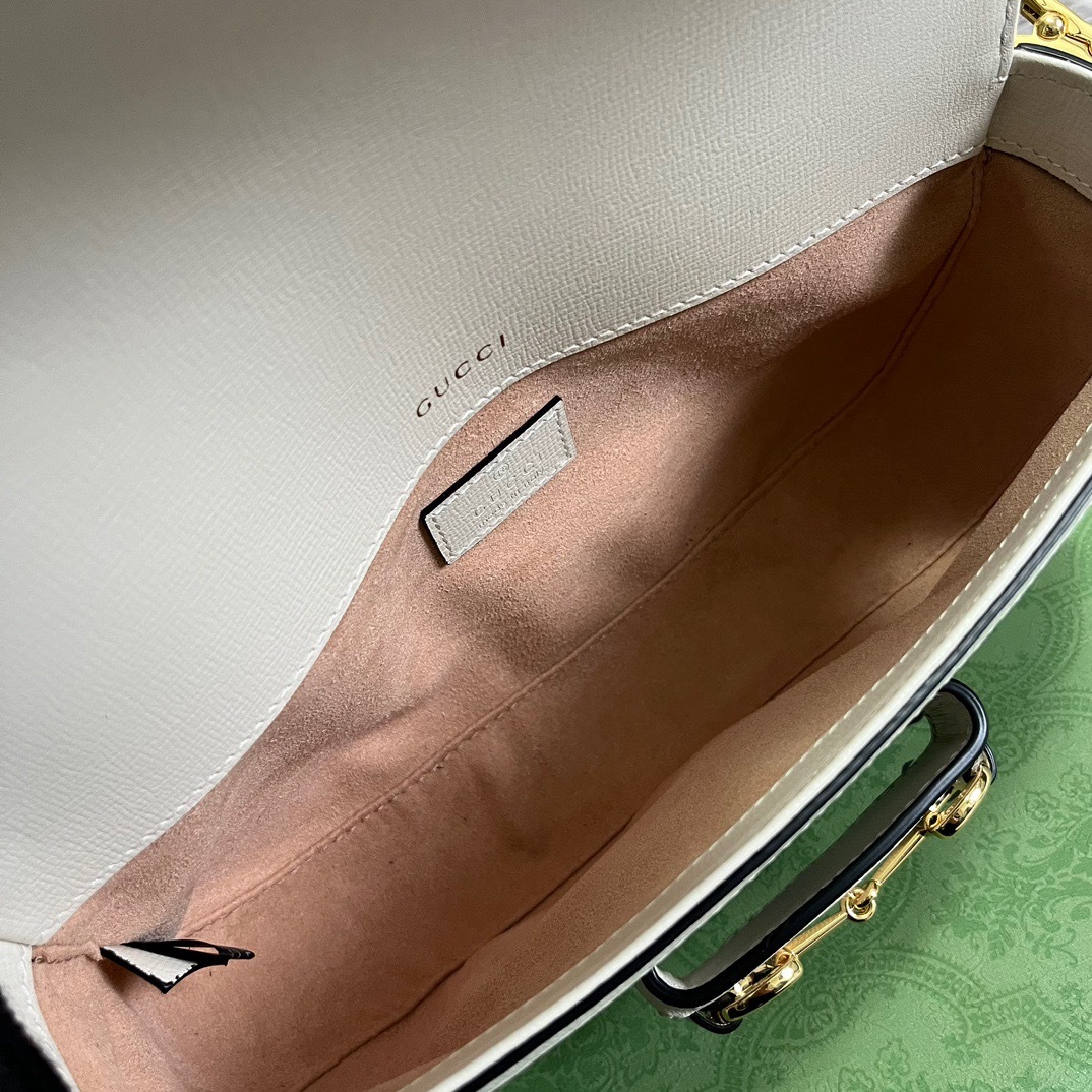 596DAB16-D045-41A1-A484-B294555CF14E