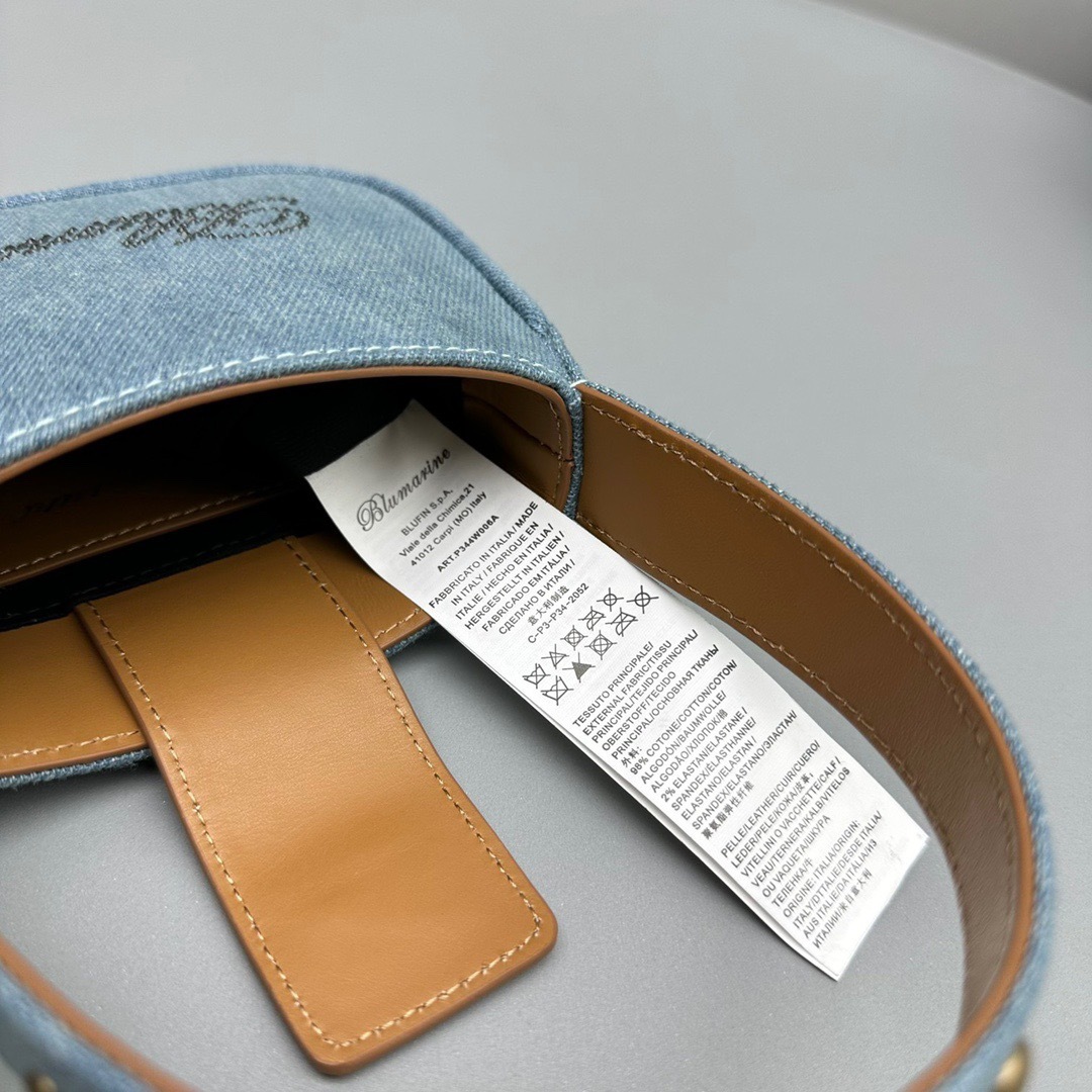 AC152122-0864-496F-B4C4-F3C695E4824A