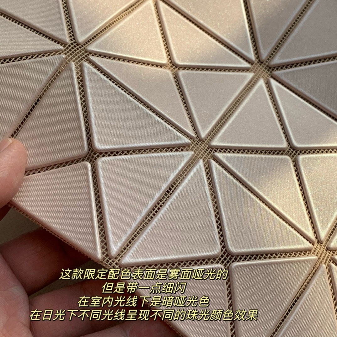 BB939F96-E34B-4626-8DCD-FB608D8E94B0