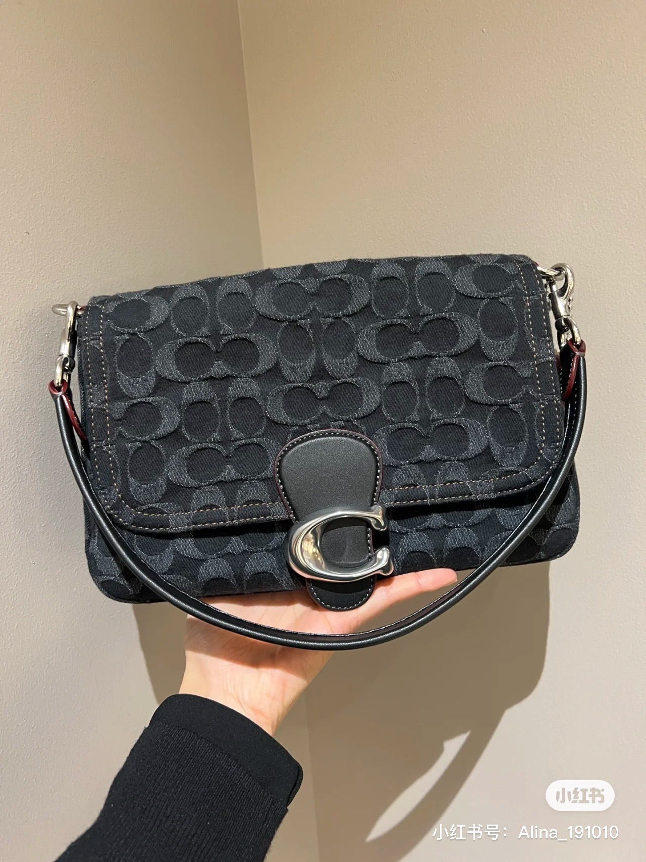 F89D02ED-A311-49DF-928B-FB836F25CAE2