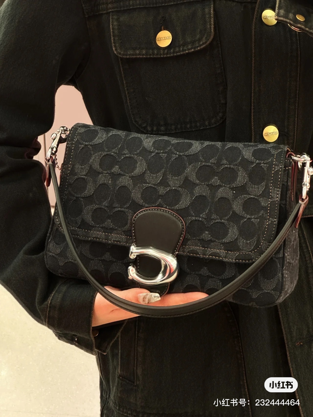 2126FCEB-A1B5-43E1-867A-C23611F9C5D9