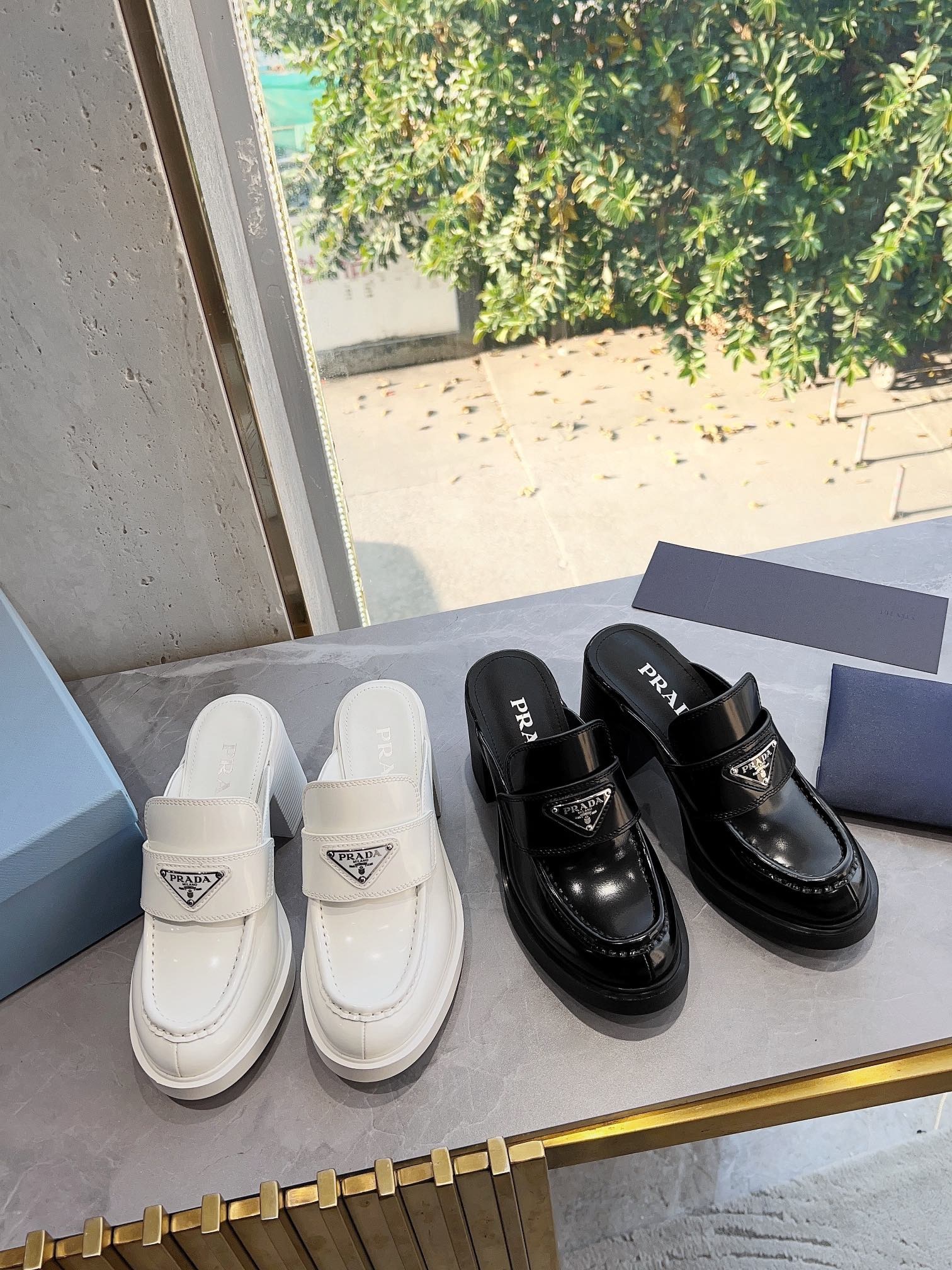 1CC0574C-8E81-414F-8F6C-CC9A864BAF28