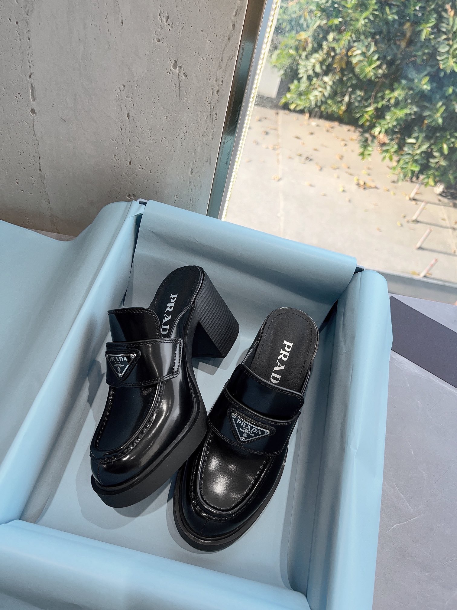 34ECF63B-417C-4341-BD5A-8C6649AD4DCC