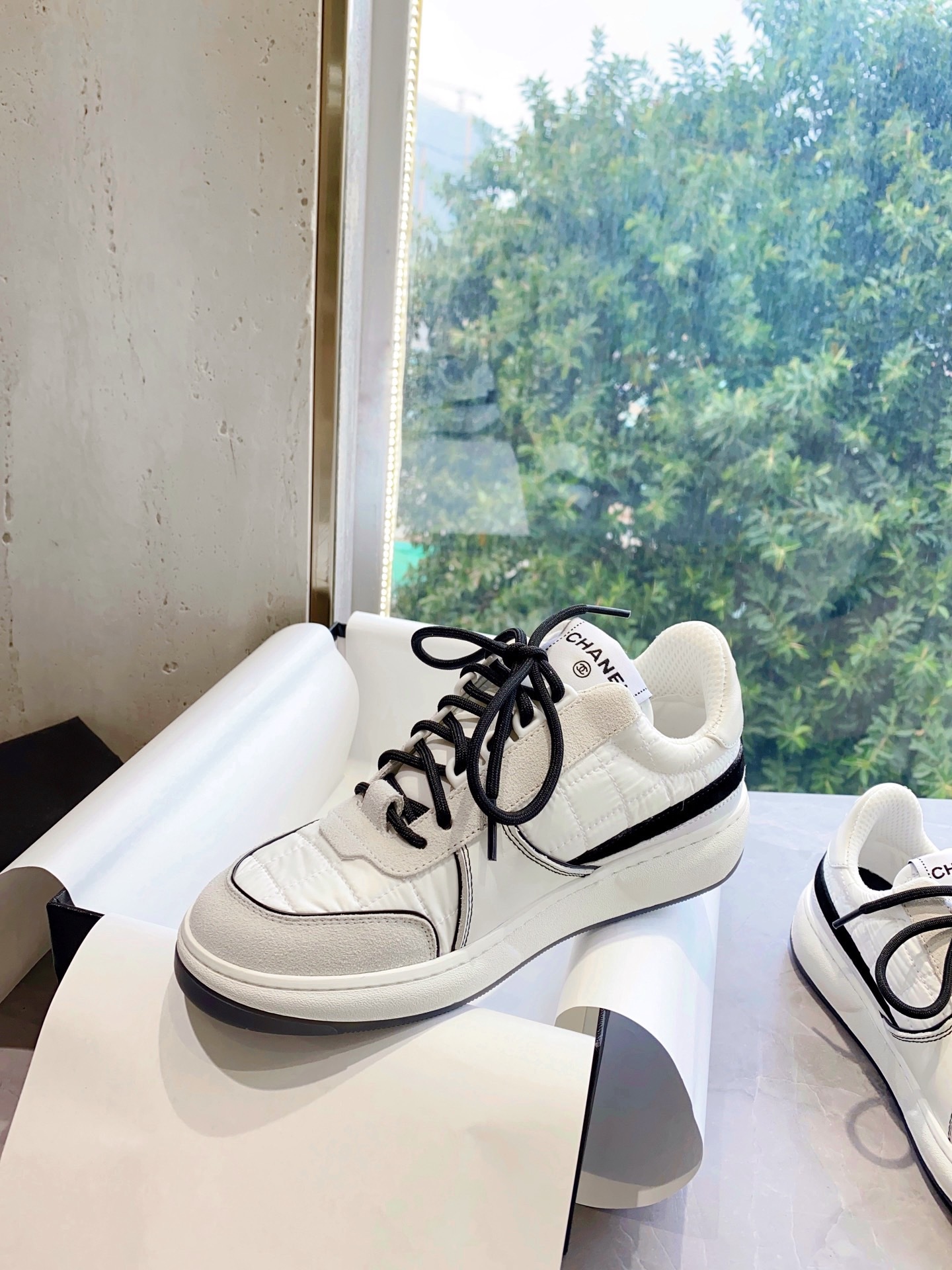 8D2DFAB8-A47A-4AAB-BDF7-8E2C3E868CAA