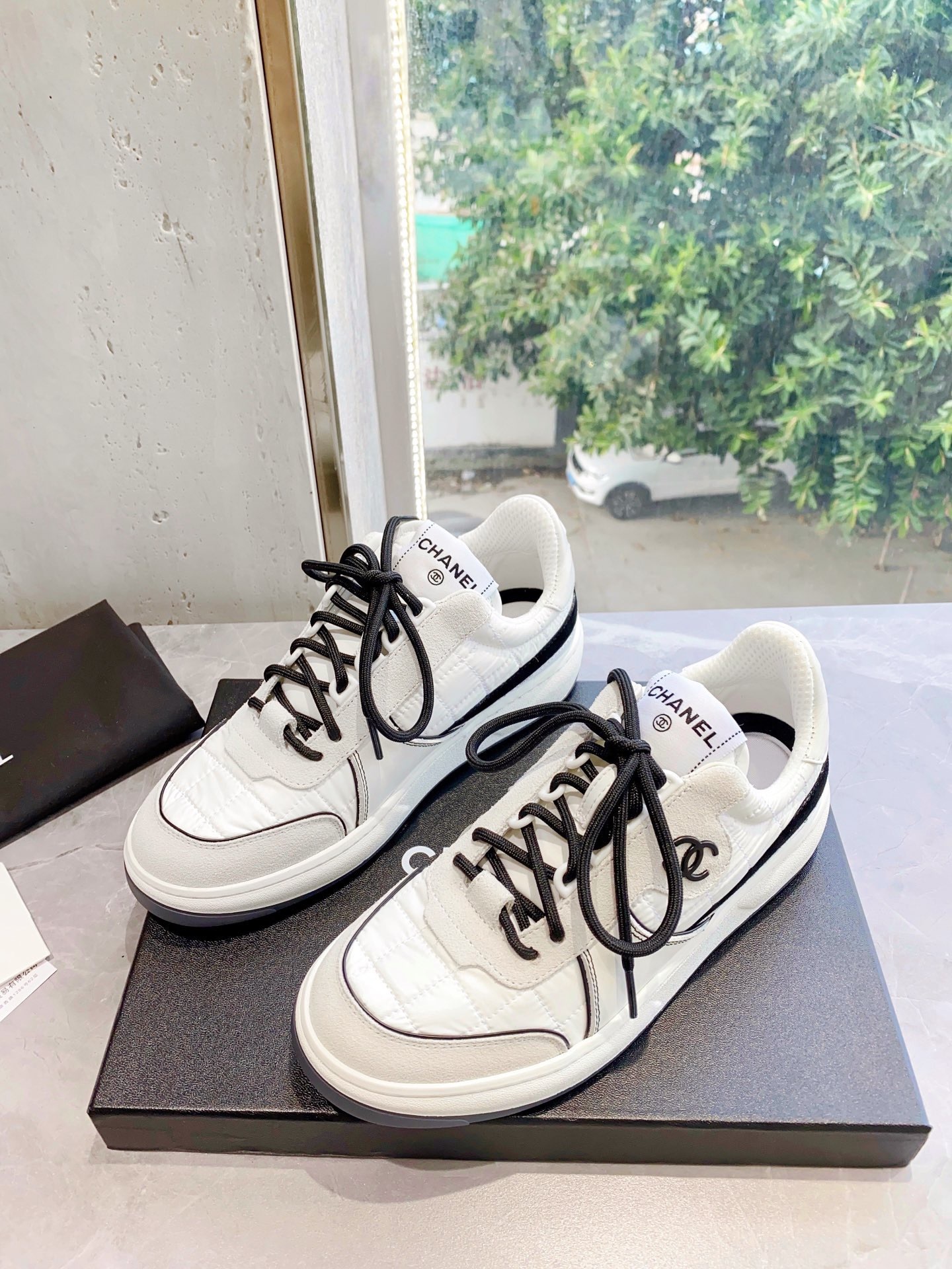 DF54253B-AA9D-473B-A291-AFFCE0D15E82