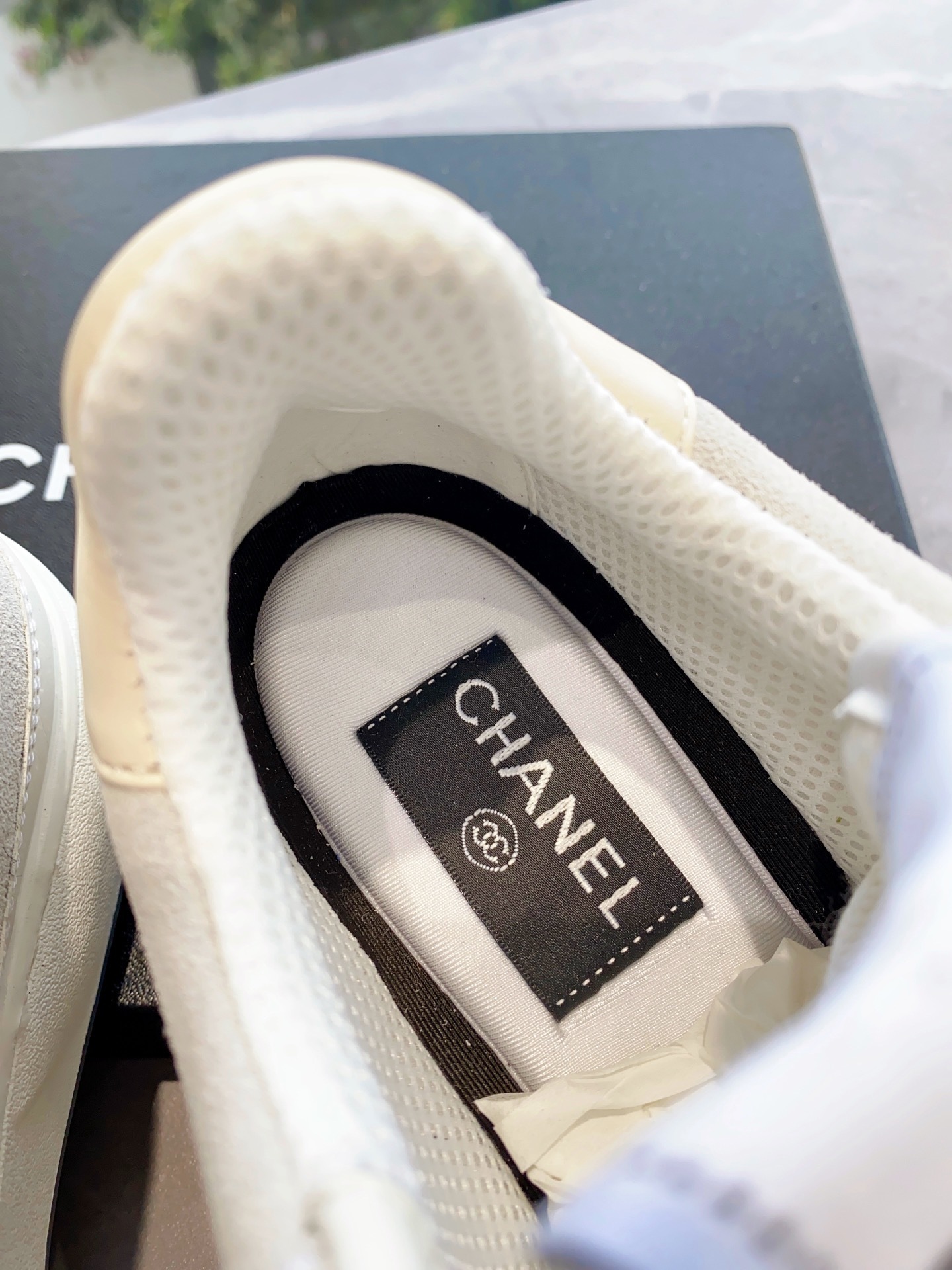 435A00FF-2F23-4550-9BB8-F6AD01193262