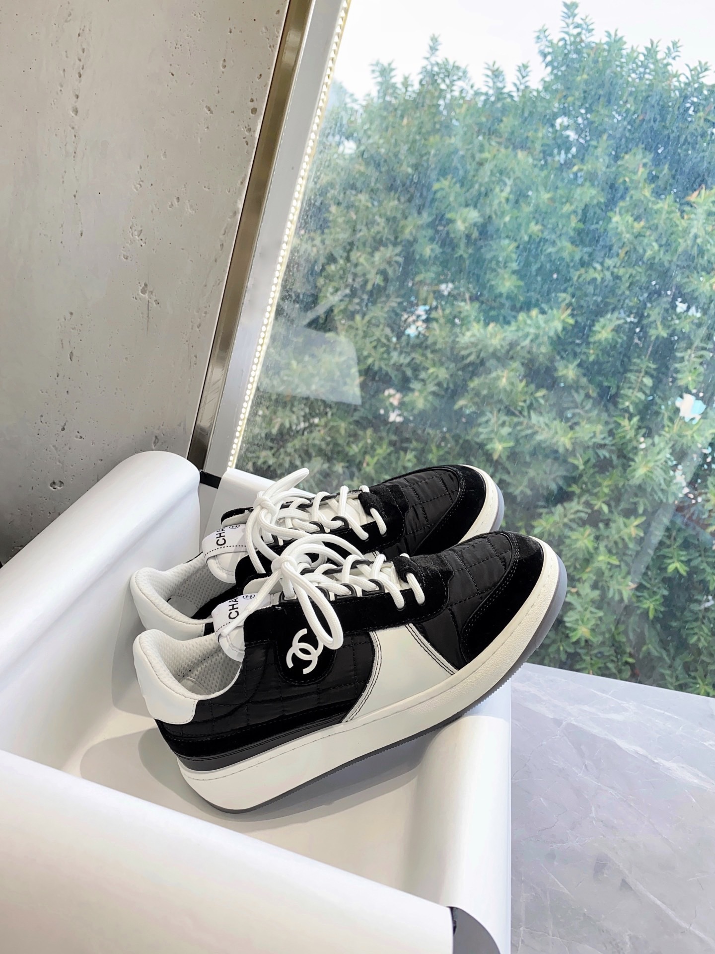 8E0A2F94-A509-45FF-804D-E391959C953C