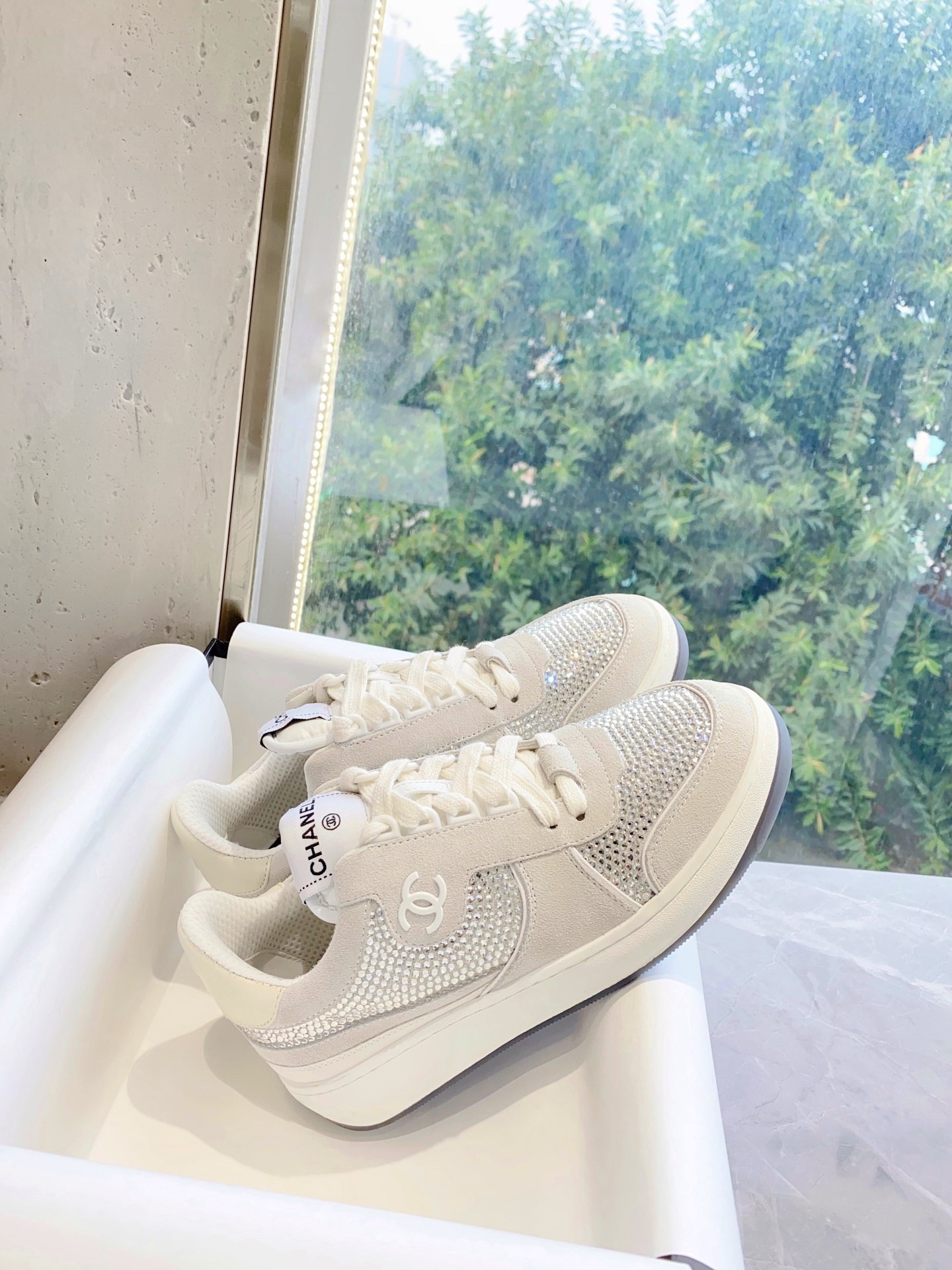 3A90DF83-550B-4CB4-BECD-2A8EC080E6E2