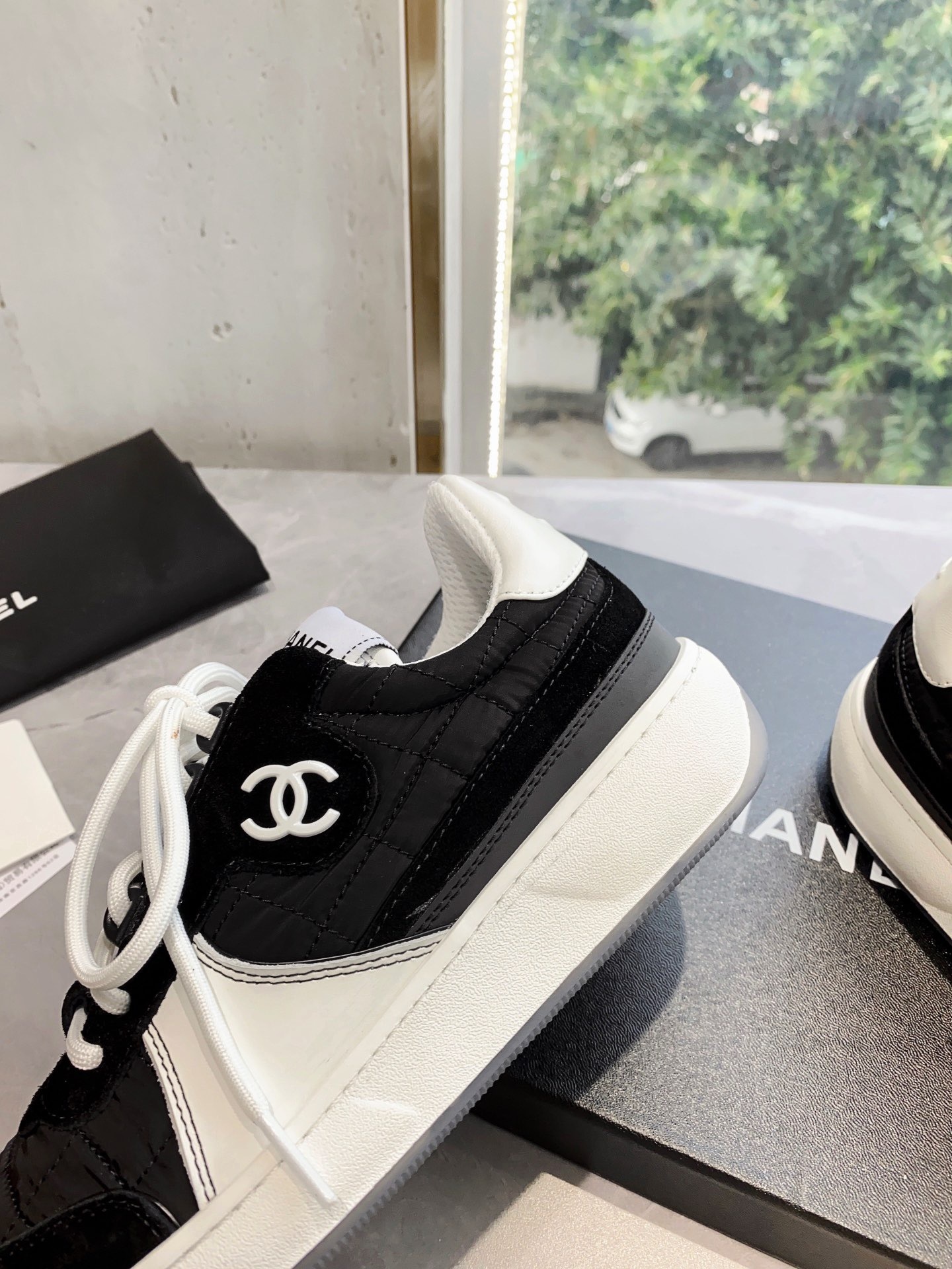 552E015E-7DEB-4130-954C-77230100AAEB