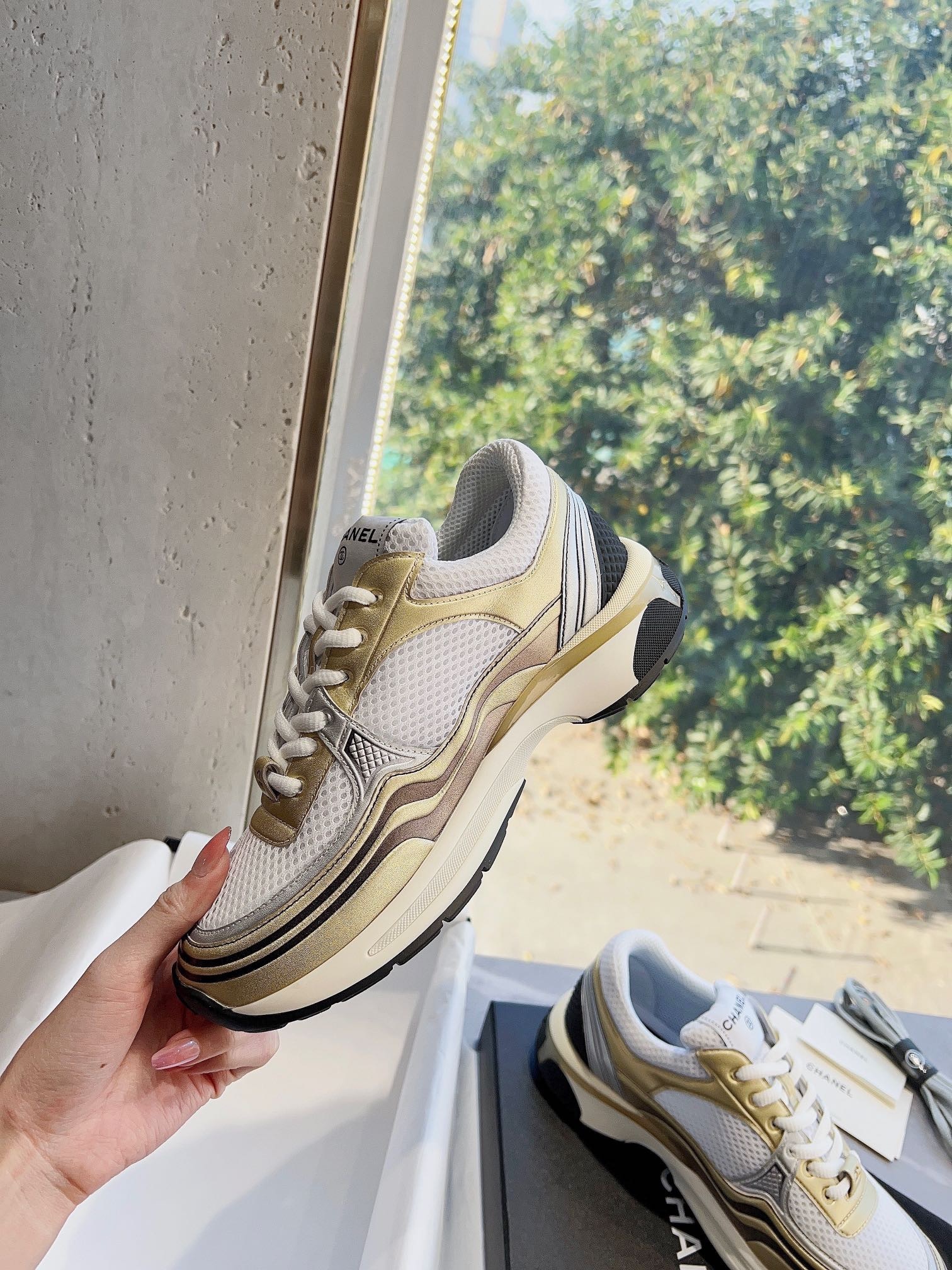 3014DFEB-2034-446F-B7D3-37F802C06B93