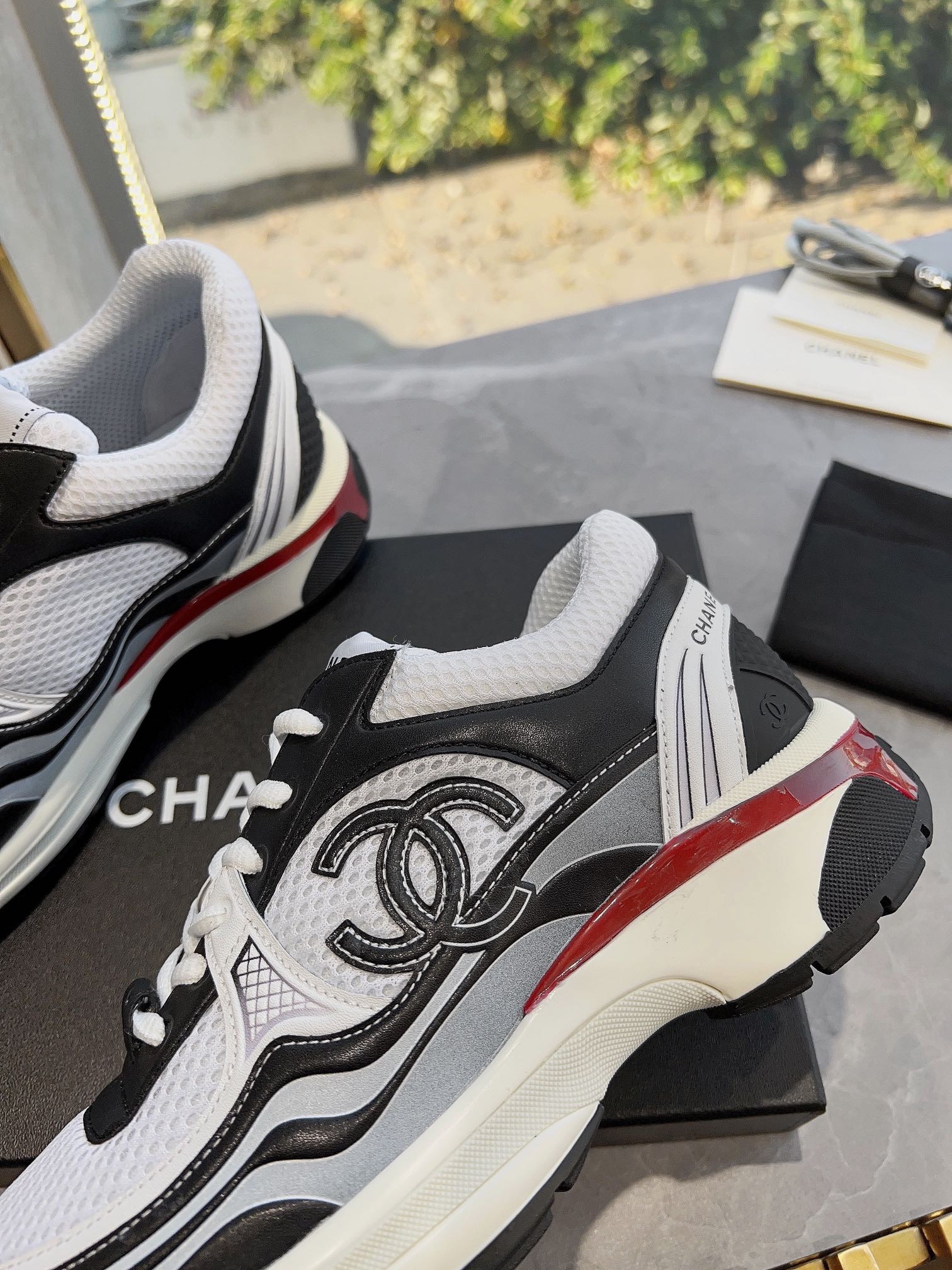 230EF6A3-CC8B-4C93-84D1-9EC7729B5D6D