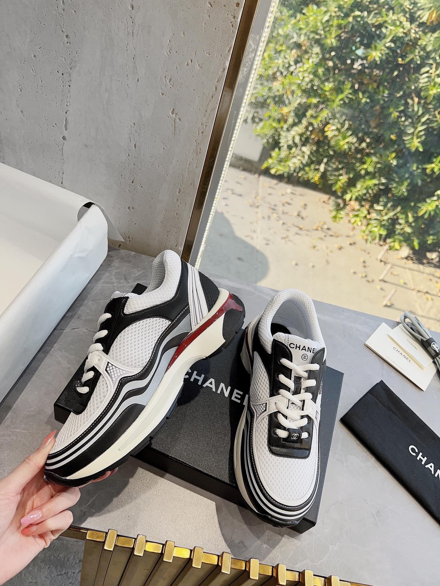 90EADEAD-7933-4E1D-BAC7-065DA2602CBE