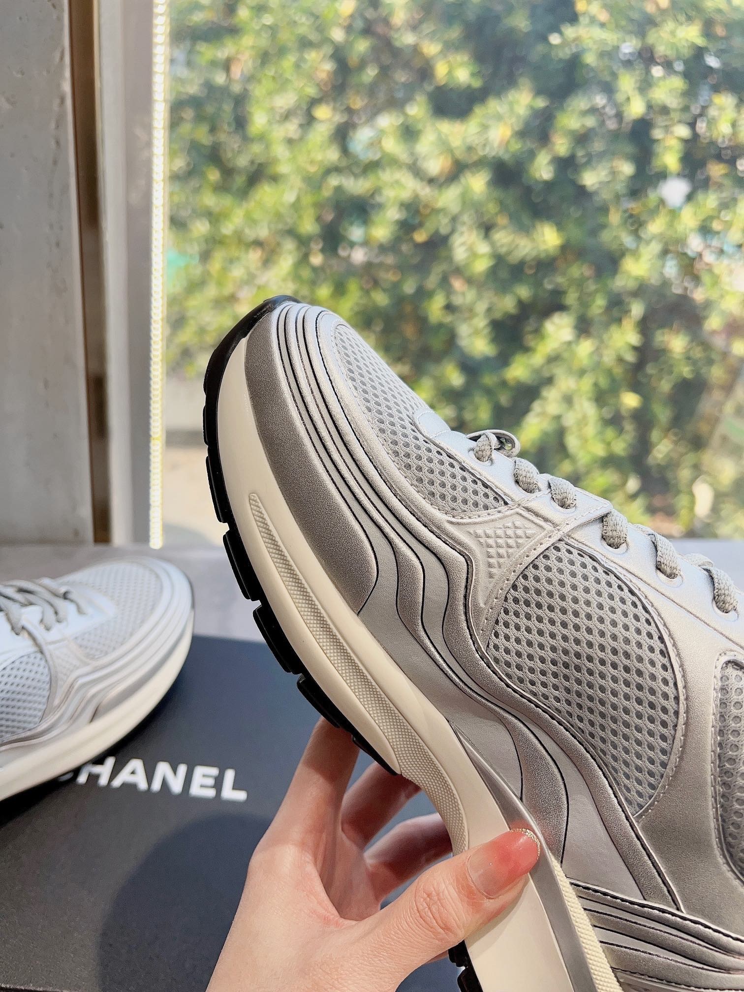 84C008CC-0E44-4F6E-B2F2-8AA64B0C7444