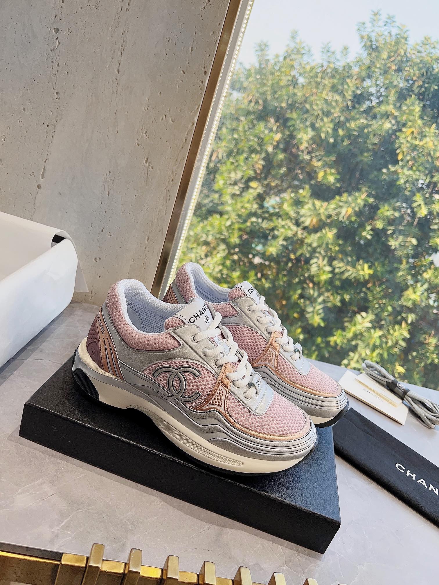 F0F86427-F354-420B-9154-5DD367327094