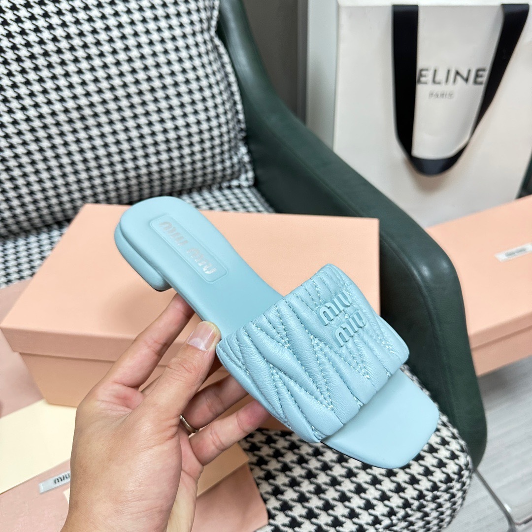 9F48EB14-3F37-451B-9F00-606D6A7B84B8