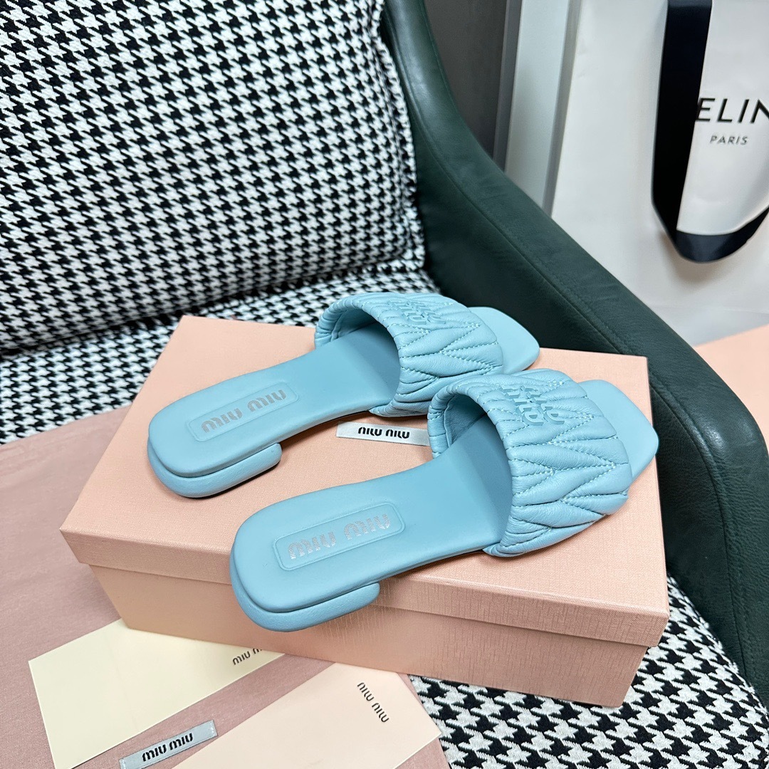 933726F2-BF2C-47EE-A93B-CEE69B38A4C1