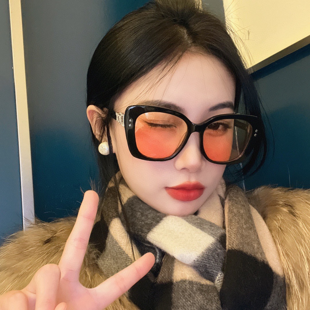 038FCD76-A072-48D0-9BA2-9F68202B09C3