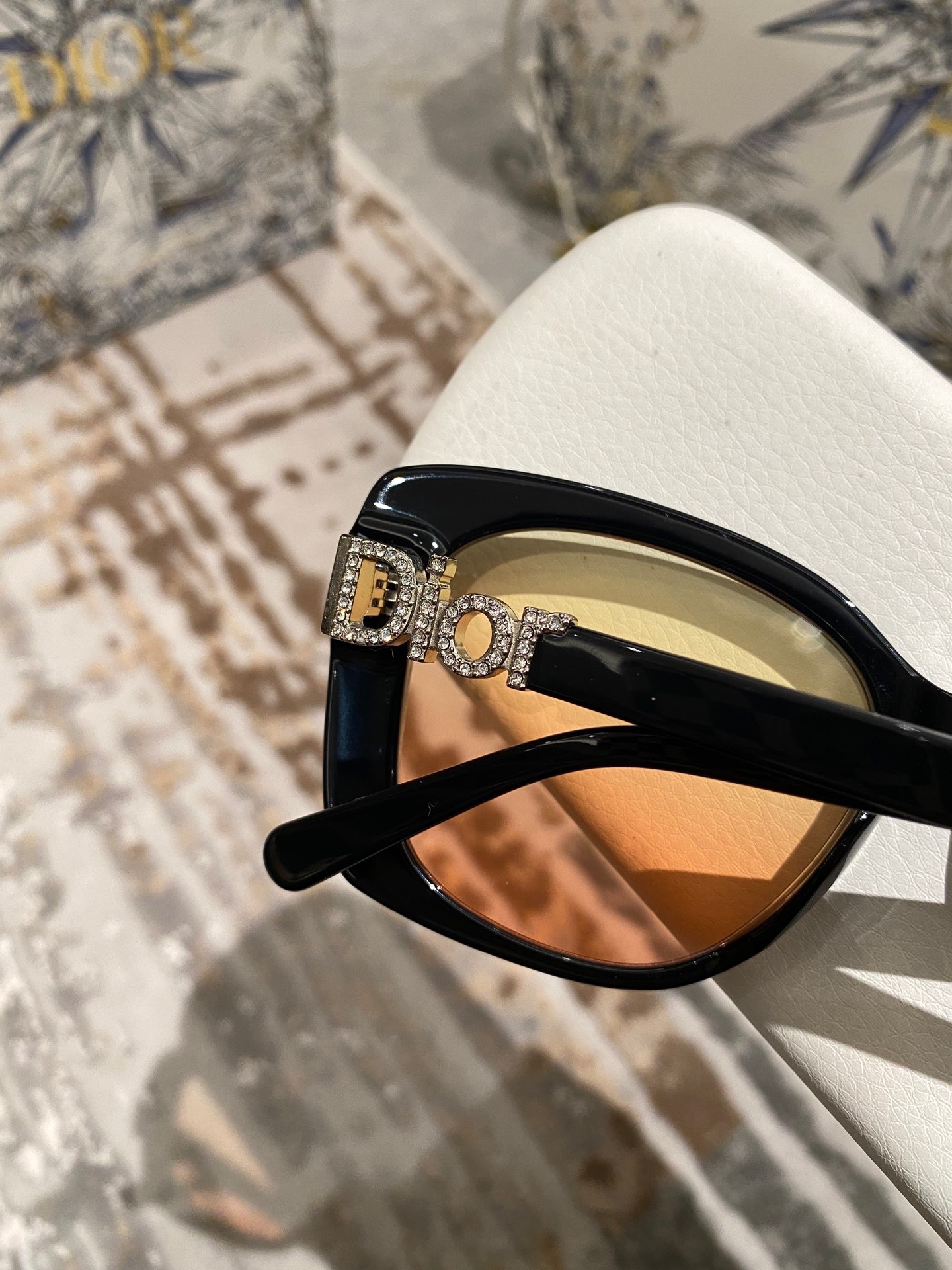 E09278D8-986A-402E-9F24-303D4774BD4C