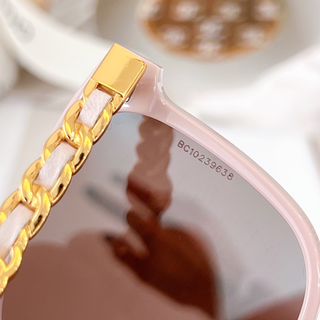 761BF24B-D1EA-4423-81AA-5D954A727647