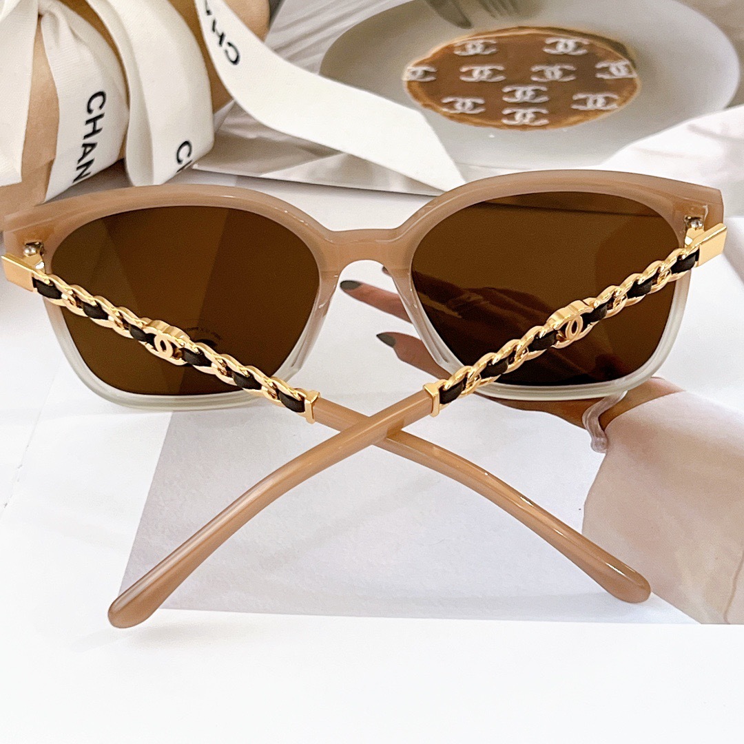 EB5BC5B8-6E2C-4AE6-A7E5-E0964CA67AFA