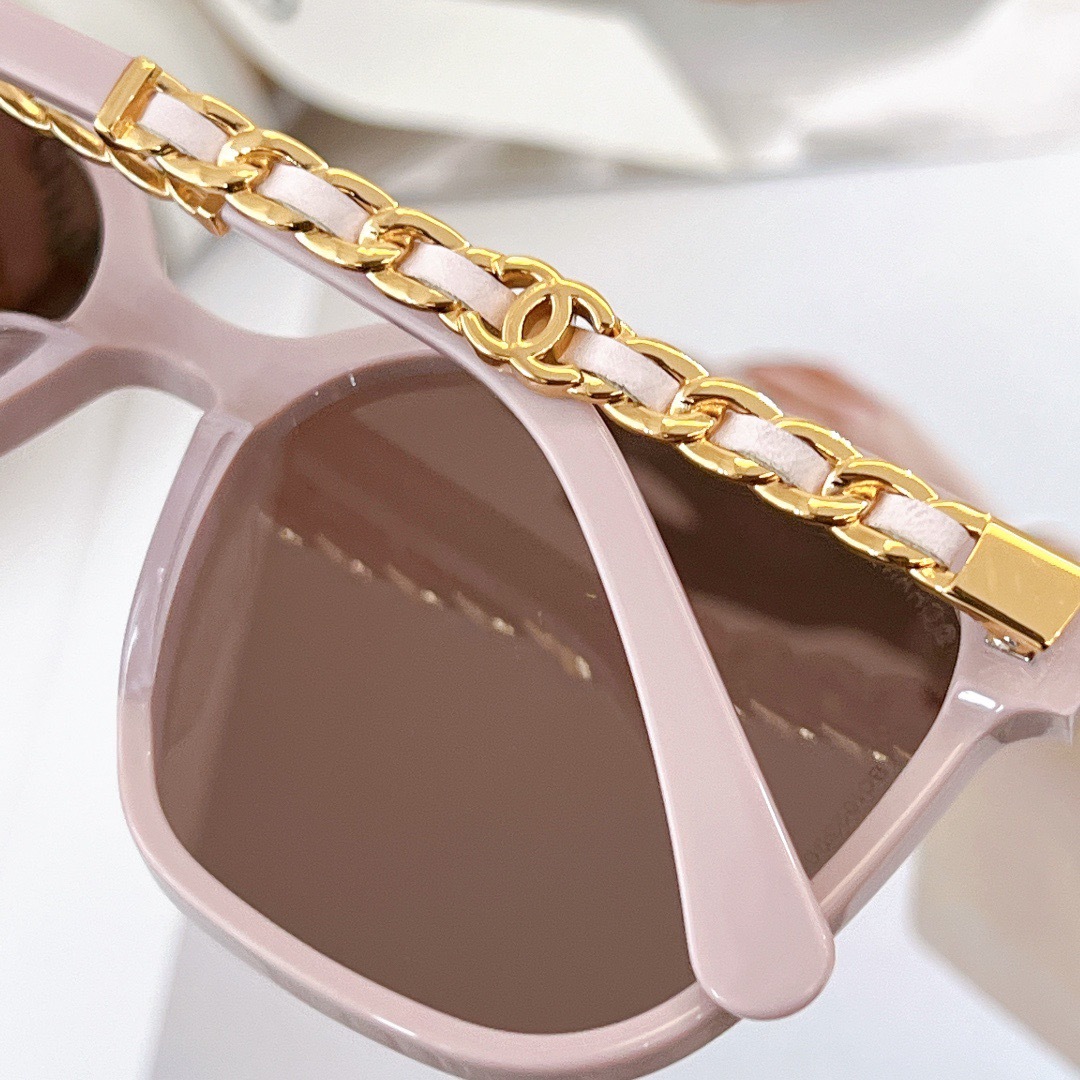 63D0E321-6ADA-4DE6-A216-5CB4EFFE9564