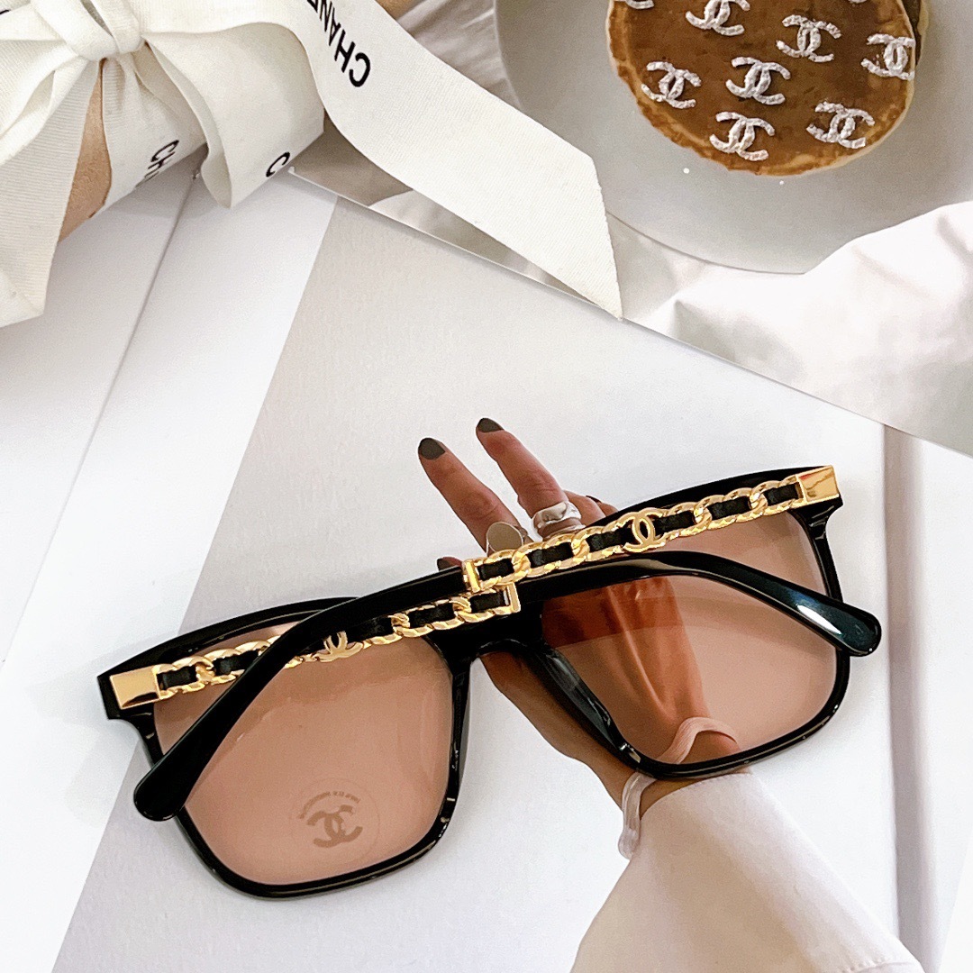 F6D9C3BC-D355-427A-A9C7-6FB6C7B70486