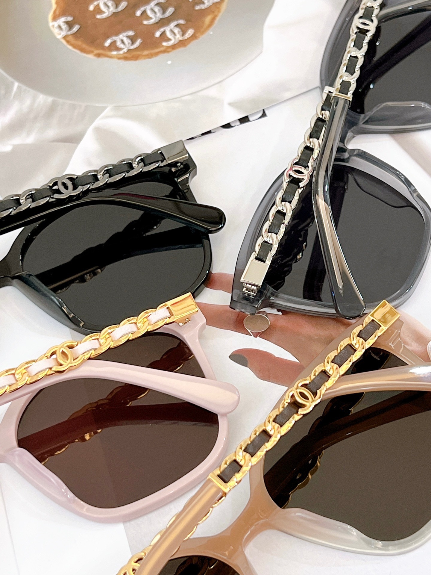 58695940-F1D0-4E63-AA3B-DC697892A98A