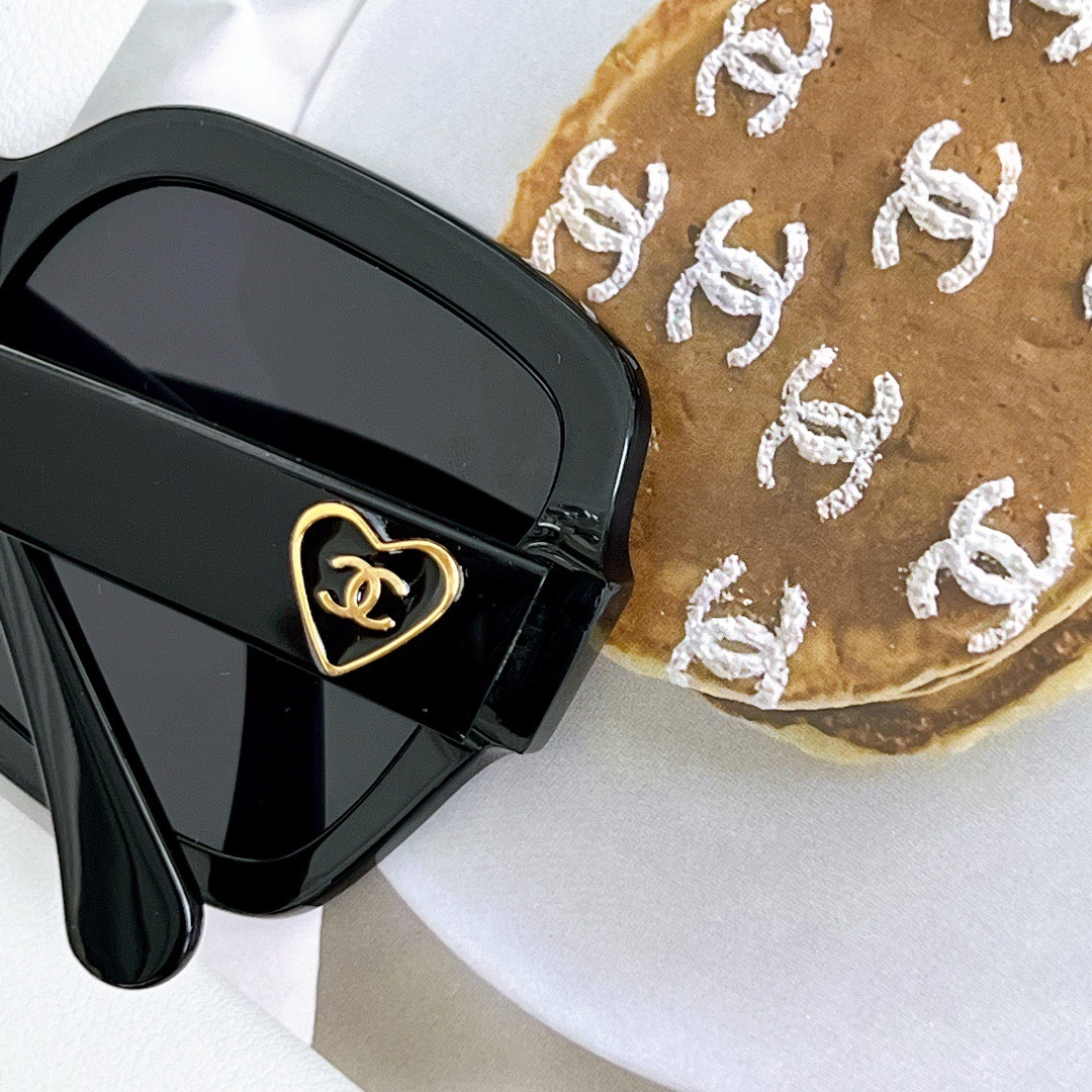 BFDCBF74-8BE8-4A42-A8B0-DF7C827ABD2A