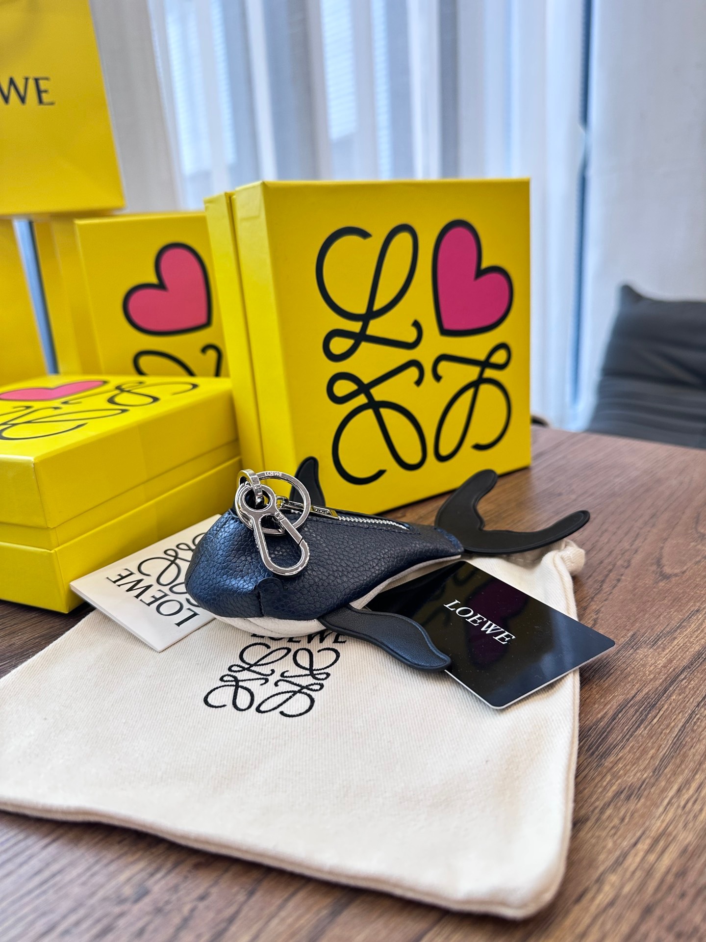 2904A2F3-66A4-43DE-BDD0-684468265110