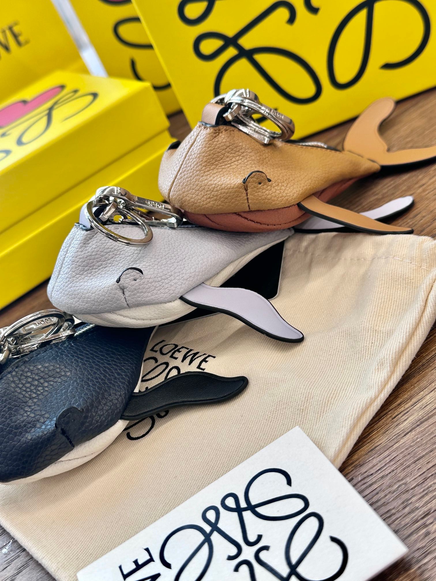 70D2DCFF-1B4A-4752-B111-748EE51BE68E