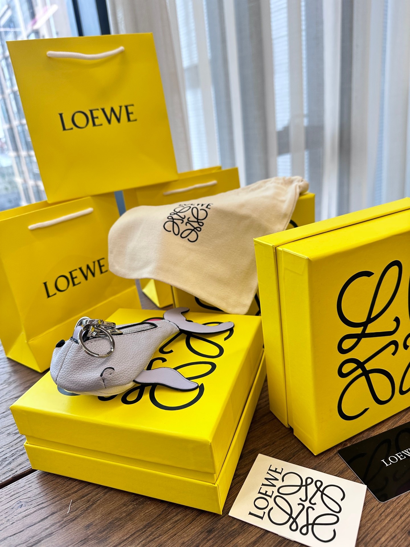 65DFE7B5-FE6C-4F3C-B93E-7B50C48DCDA5