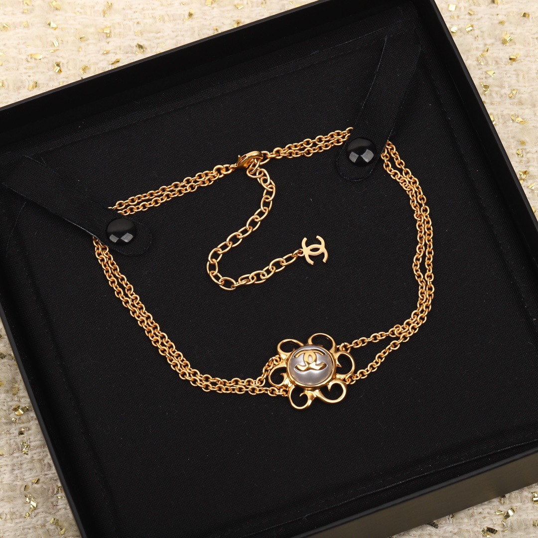 683EA8C8-D95F-4884-97E3-E72D19B375A8