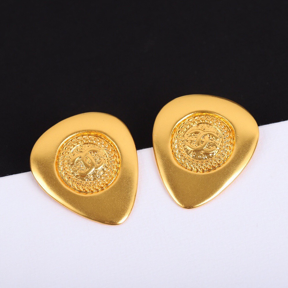 7B54B69A-1A55-4186-94DF-47B2D66BA64C