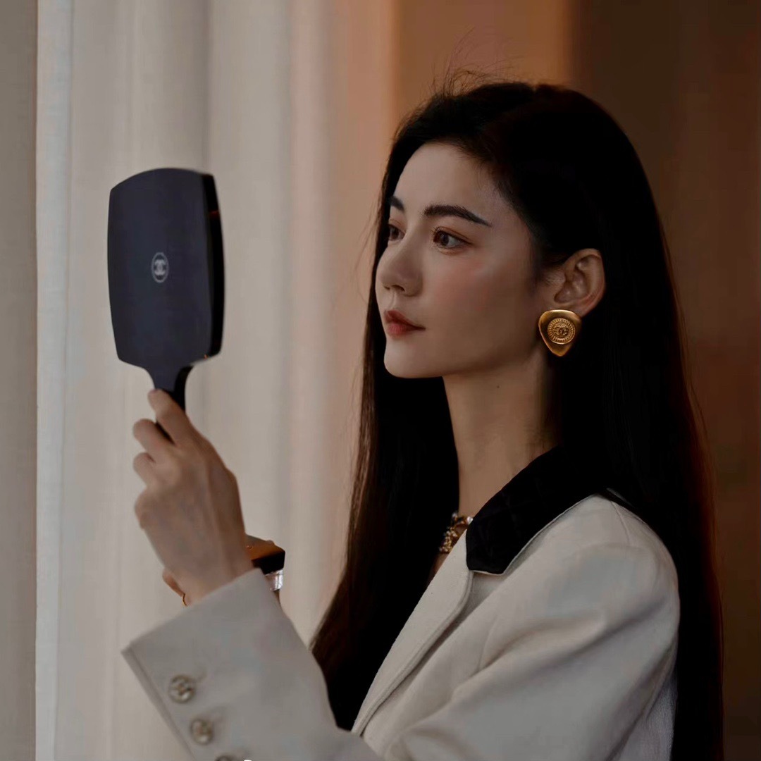 826D9CD6-F9FE-4F26-8F51-CF1E1B88FDBA