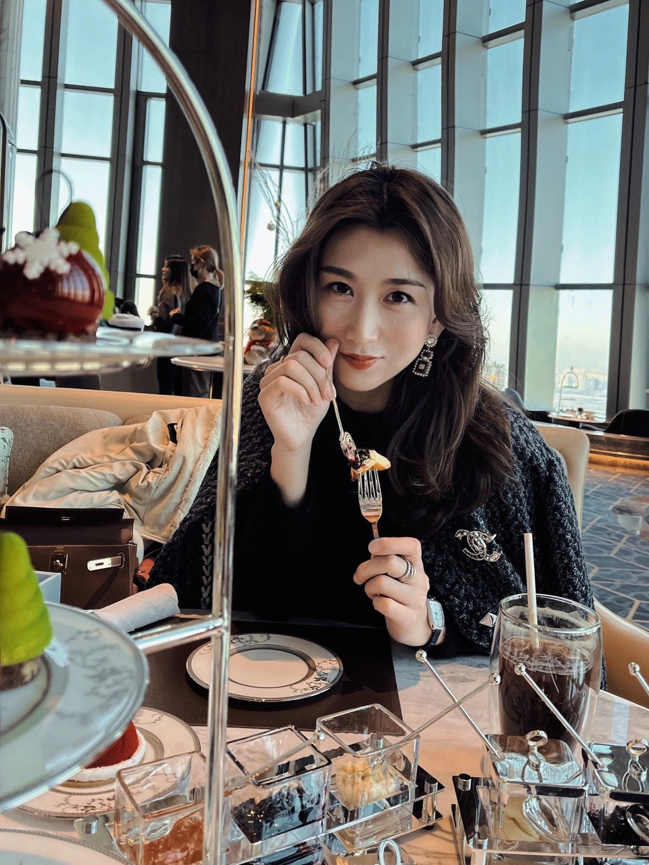 CA23B04F-B230-4B2C-9DD4-862D87D4B8EC