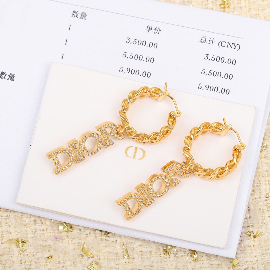 BE7C2A1B-05CD-4DE0-91E5-C022C3F9528E