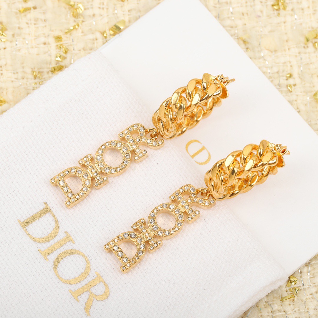 0C7FD446-2679-4264-9C5C-B86E6E023AB8