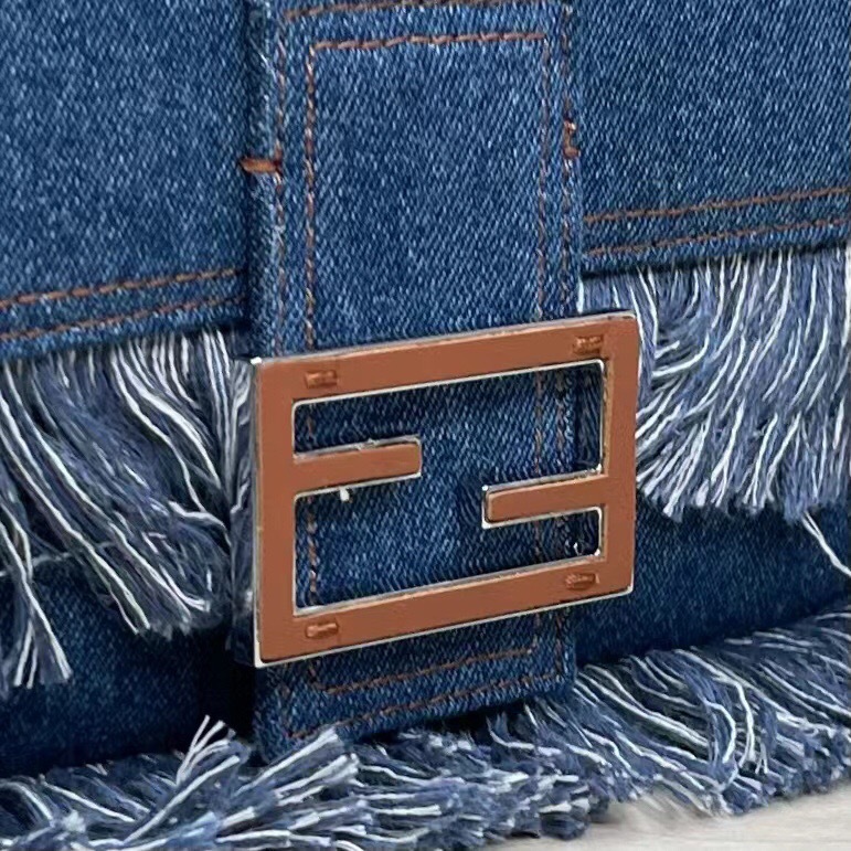 BC0ED56F-A518-437F-9D6A-61871B07A231