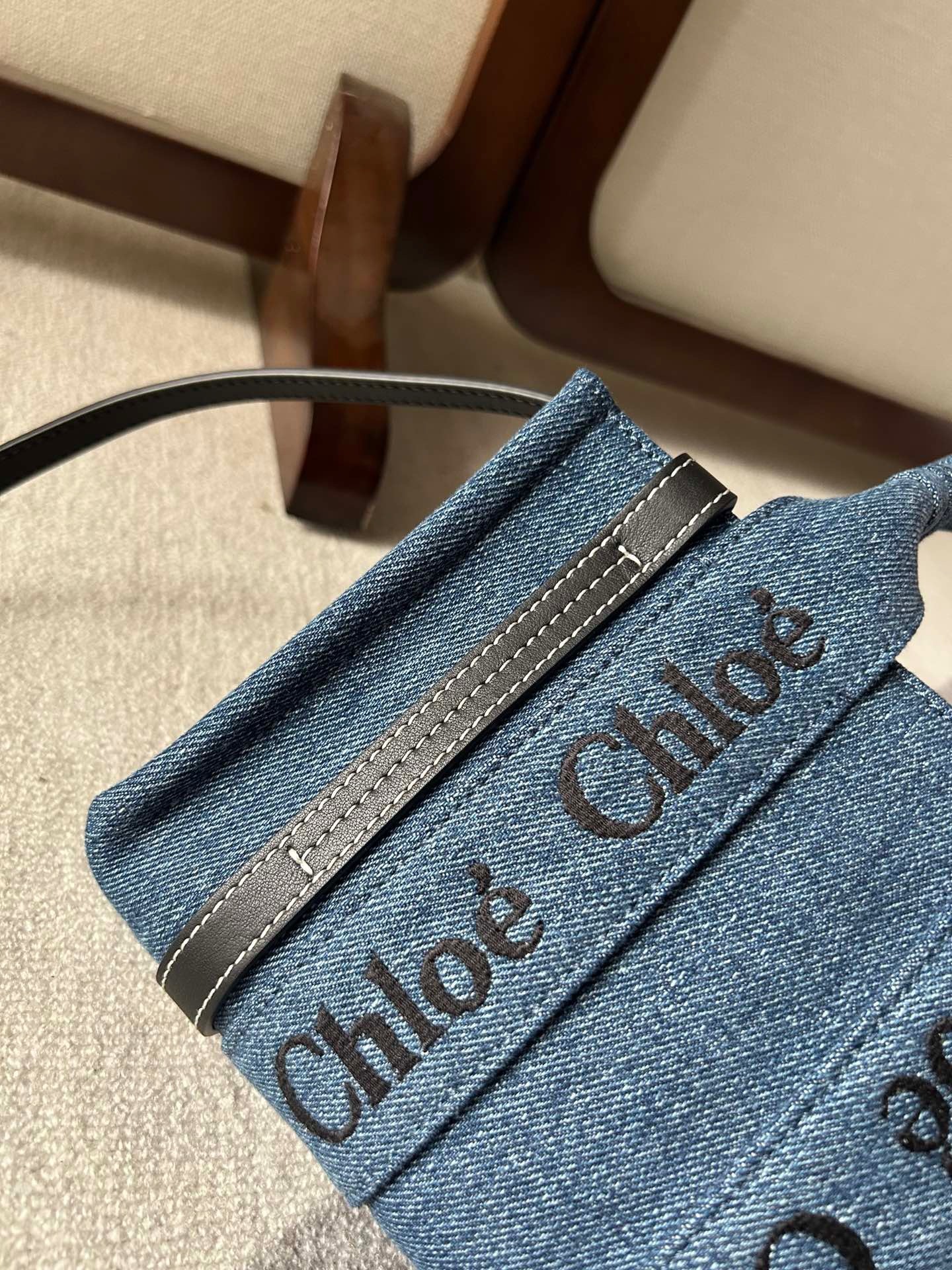 BA5D7513-C2D2-44D8-9618-0E238753BBC8