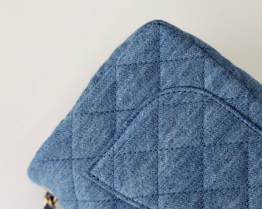 371AE187-A6F4-4F0D-A45B-4956CC00FFFF