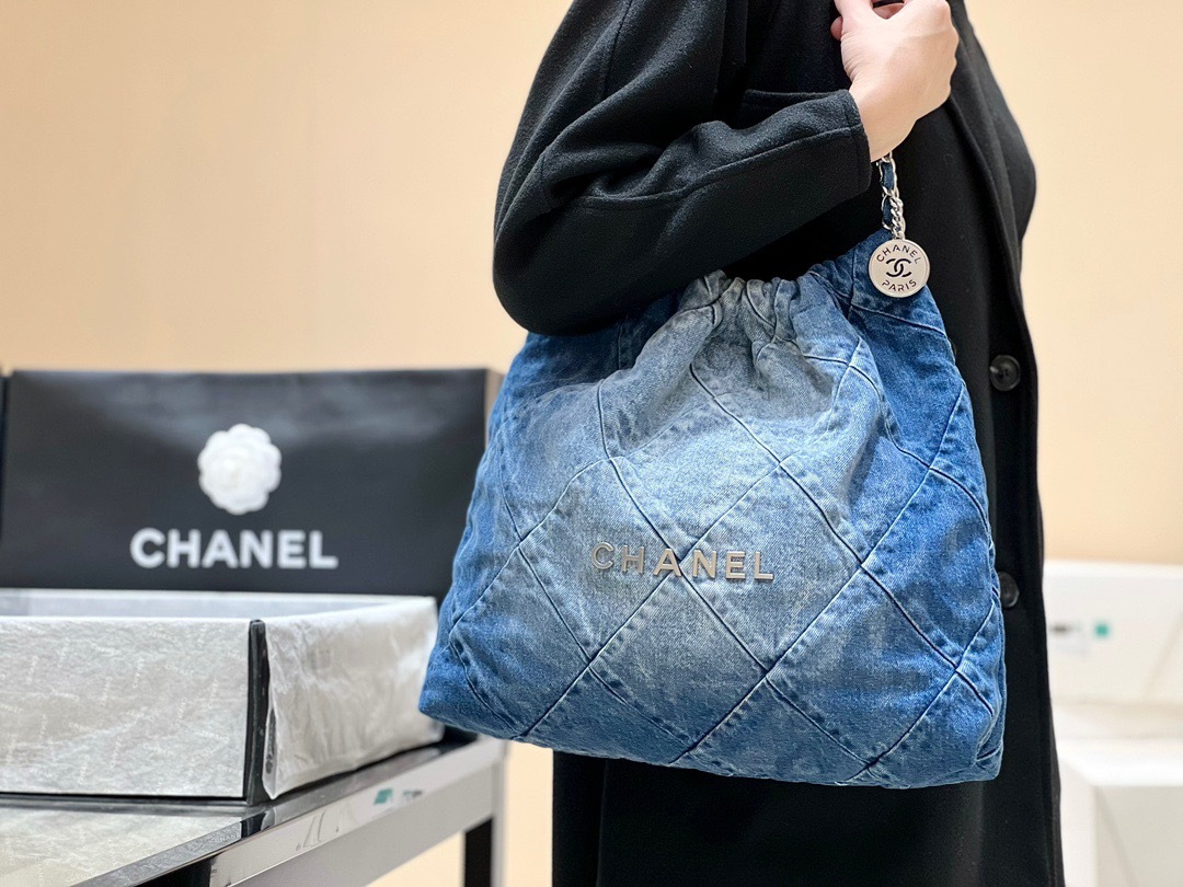 36E15E8F-5345-495B-B920-22ACF772A23E