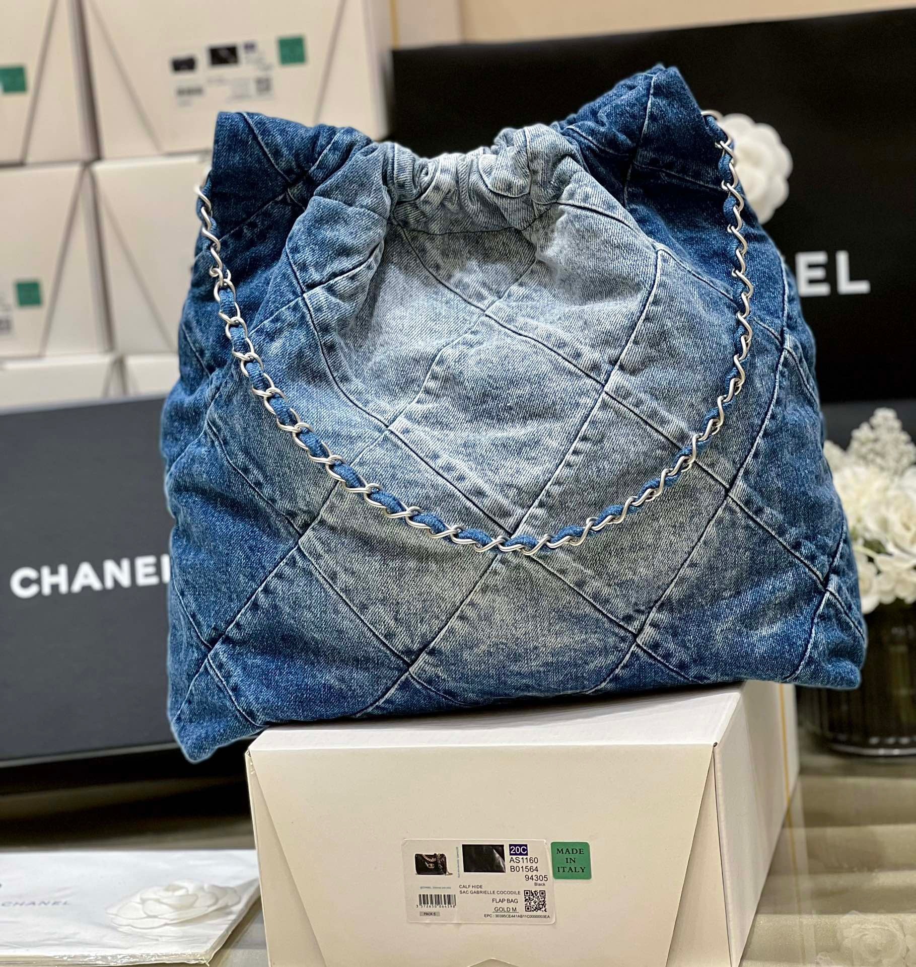 7FAC281F-006D-472C-9532-090B52F9B59D