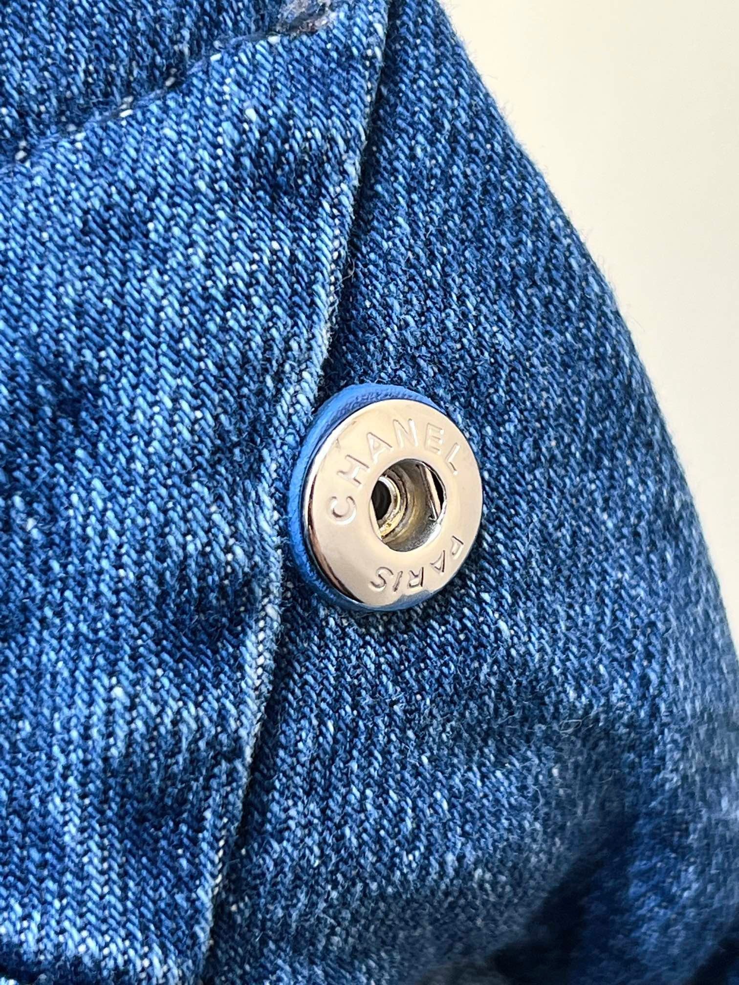 17983EBD-0E82-45B9-93D7-9F59F7782061